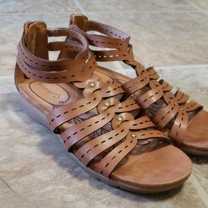 BareTraps Kaiser Sandals
